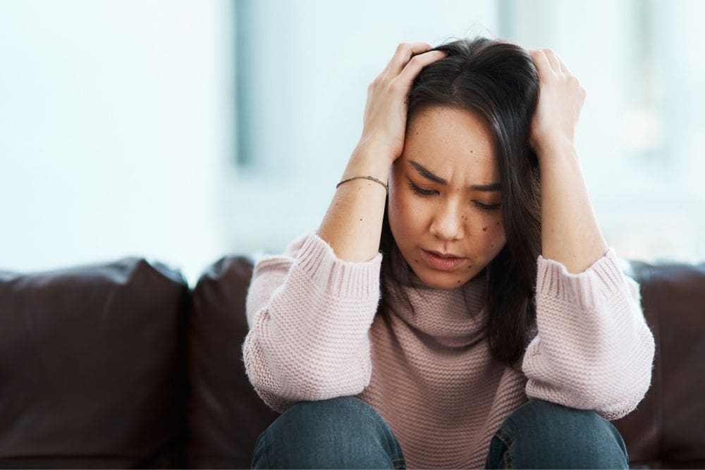 Raleigh Oaks - How Do You Know If a Loved One Is in a Manic Episode 7 Signs to Watch For