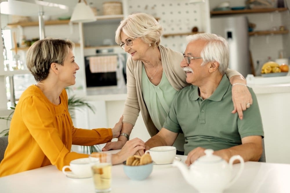 Raleigh Oaks - How to Talk to Your Aging Parent About Getting Mental Health Help