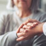 Raleigh Oaks - How to Tell the Difference Between Sundowning vs. Psychiatric Crisis in Seniors