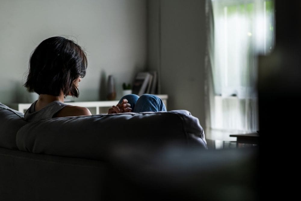 Raleigh Oaks - What Are the Early Warning Signs of Schizophrenia